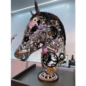 Escultura del artista Curro Leyton - Metal horse
